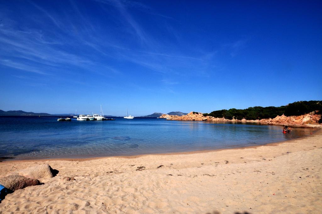 Appartamenti Residence Vela Blu Golfo Aranci มาริเนลลา ภายนอก รูปภาพ