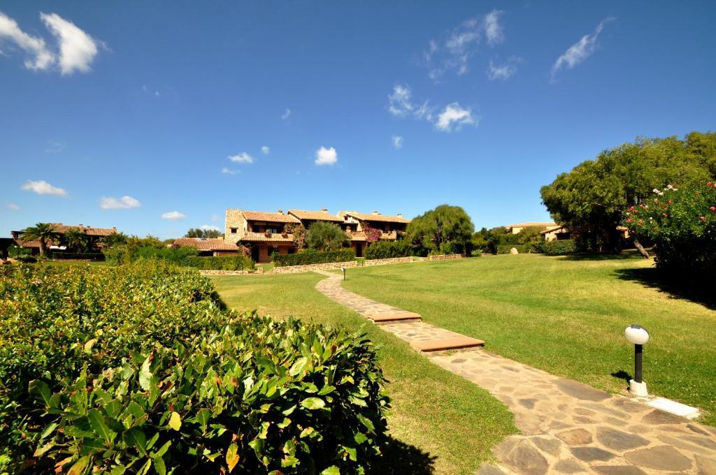Appartamenti Residence Vela Blu Golfo Aranci มาริเนลลา ภายนอก รูปภาพ